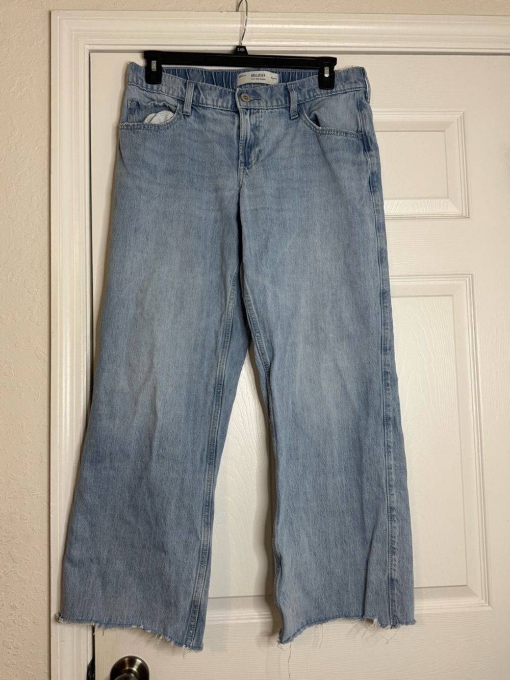 Hollister Light Blue Low-Rise Baggy Jeans